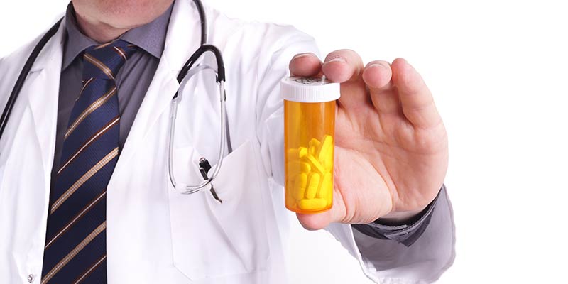 Как правильно принимать таблетки от давления?